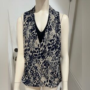 Elegant Animal Print Sleeveless Blouse CC (Preowned)